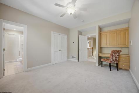 24 Woodcliff Drive Fairmont WV 26554