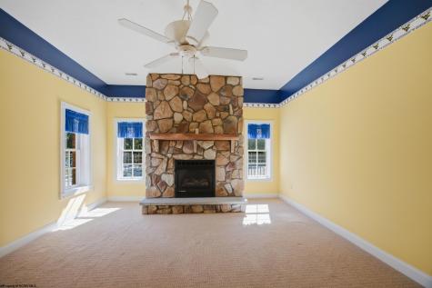 24 Woodcliff Drive Fairmont WV 26554
