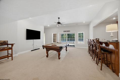 24 Woodcliff Drive Fairmont WV 26554