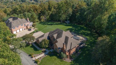 24 Woodcliff Drive Fairmont WV 26554