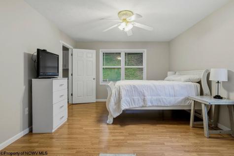 828 Bishop Drive Morgantown WV 26505