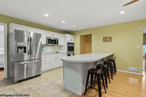 828 Bishop Drive Morgantown WV 26505