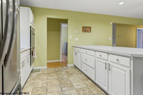 828 Bishop Drive Morgantown WV 26505
