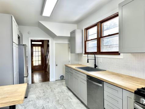 522 Kuhl Avenue Clarksburg WV 26301