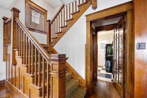 504 Grand Street Morgantown WV 26505