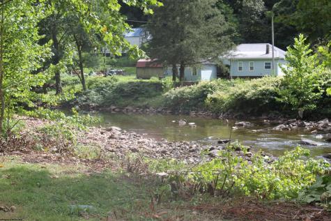 588 Point Mountain Road Webster Springs WV 26288