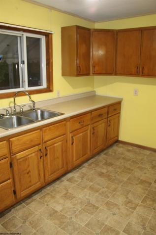 588 Point Mountain Road Webster Springs WV 26288