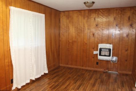 588 Point Mountain Road Webster Springs WV 26288