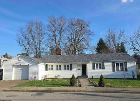 16 Boggess Street Buckhannon WV 26201