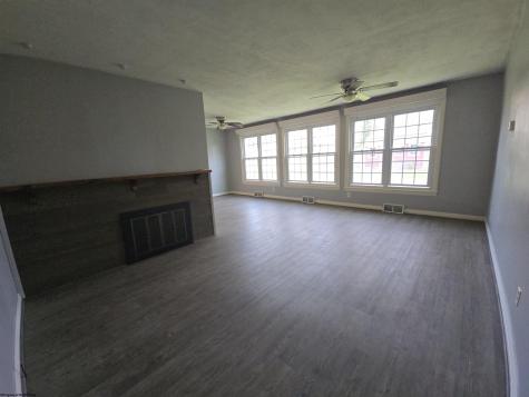 16 Boggess Street Buckhannon WV 26201