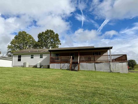 2531 Zinn Chapel Road Reedsville WV 26547