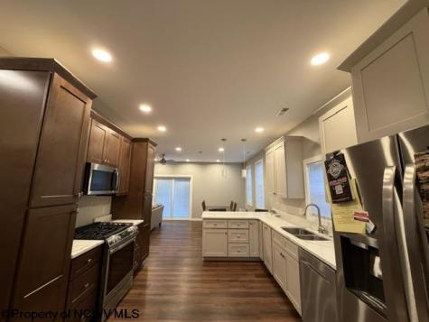 54 Sycamore Street Morgantown WV 26501