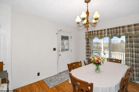 141 Estate Drive Morgantown WV 26508