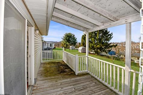 141 Estate Drive Morgantown WV 26508