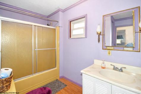 141 Estate Drive Morgantown WV 26508