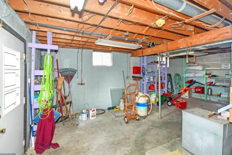 141 Estate Drive Morgantown WV 26508