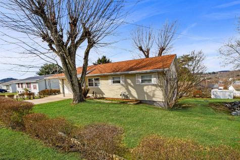 141 Estate Drive Morgantown WV 26508