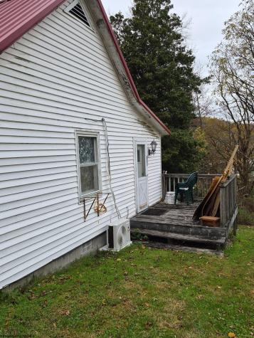 27 N Wilson Street Junior WV 26275