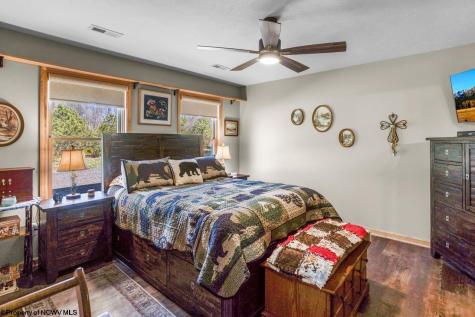 442 Grosbeak Drive Terra Alta WV 26764