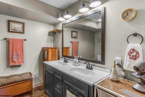 442 Grosbeak Drive Terra Alta WV 26764