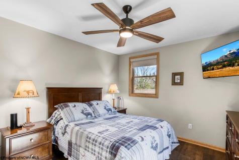 442 Grosbeak Drive Terra Alta WV 26764
