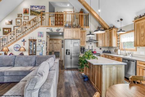 442 Grosbeak Drive Terra Alta WV 26764