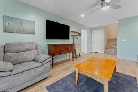 275 Paradise Circle Morgantown WV 26508