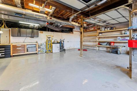 275 Paradise Circle Morgantown WV 26508