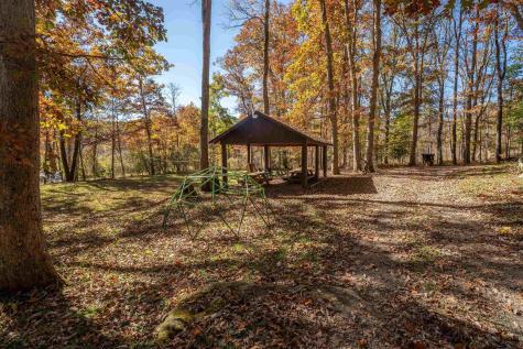 275 Paradise Circle Morgantown WV 26508