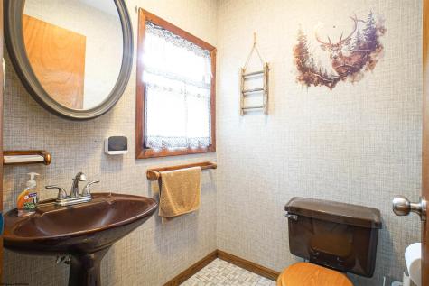4667 Saint Clara Road Alum Bridge WV 26321