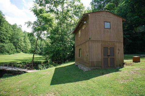 4667 Saint Clara Road Alum Bridge WV 26321