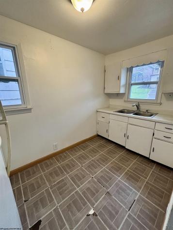 1207 N 25th Street Clarksburg WV 26301