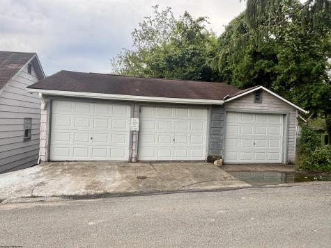 1207 N 25th Street Clarksburg WV 26301