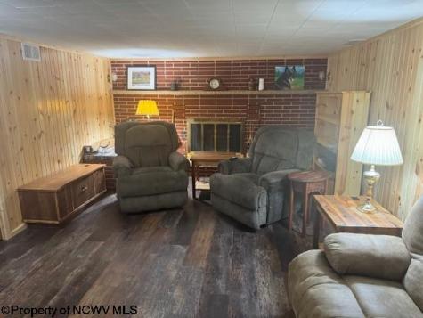 11692 Adolph Road Mill Creek WV 26280