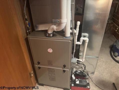 11692 Adolph Road Mill Creek WV 26280