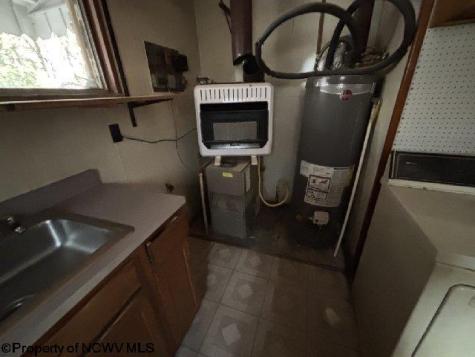 2826 Buckhannon Pike Mount Clare WV 26408