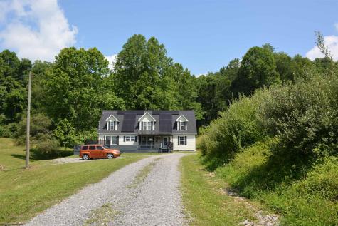 445 Poplar Street Jane Lew WV 26378