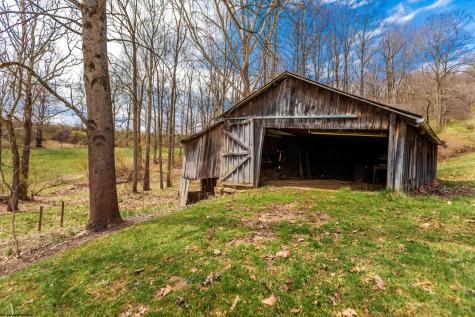 223 Ridge Farm Road Rivesville WV 26588