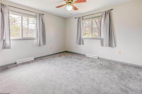 223 Ridge Farm Road Rivesville WV 26588