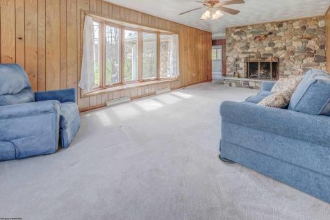 223 Ridge Farm Road Rivesville WV 26588