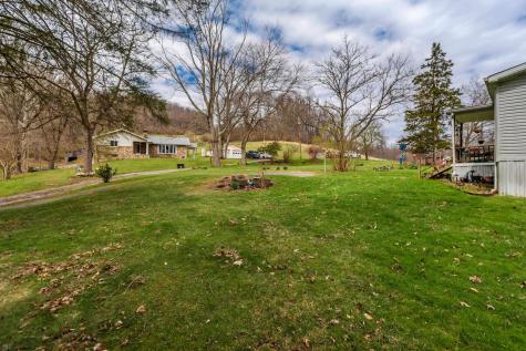 223 Ridge Farm Road Rivesville WV 26588