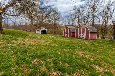 223 Ridge Farm Road Rivesville WV 26588