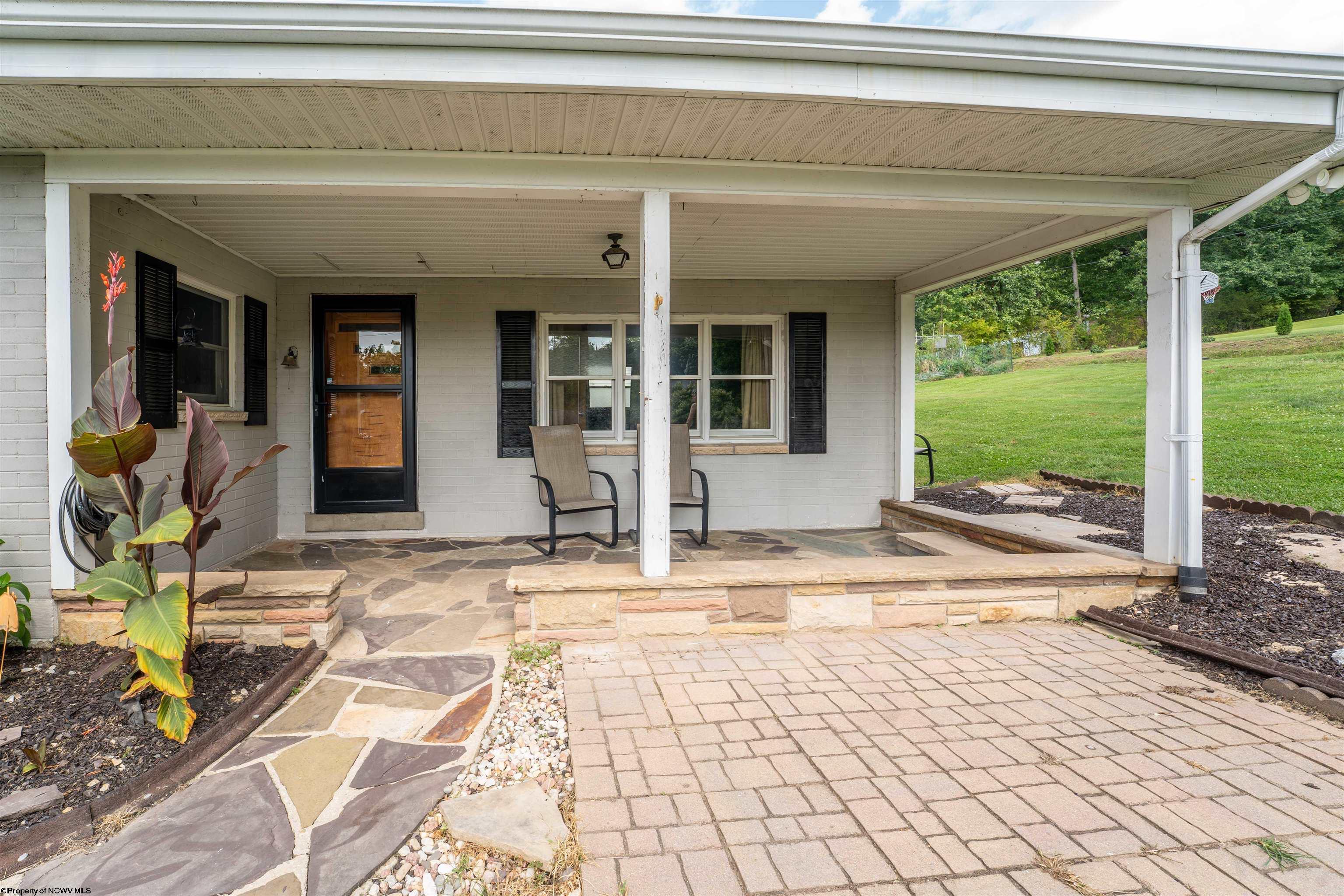 133 Cryster Lane Morgantown WV 26508