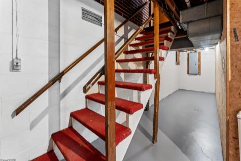 133 Cryster Lane Morgantown WV 26508