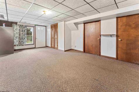 133 Cryster Lane Morgantown WV 26508