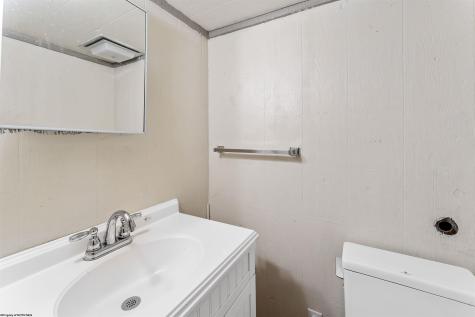 133 Cryster Lane Morgantown WV 26508