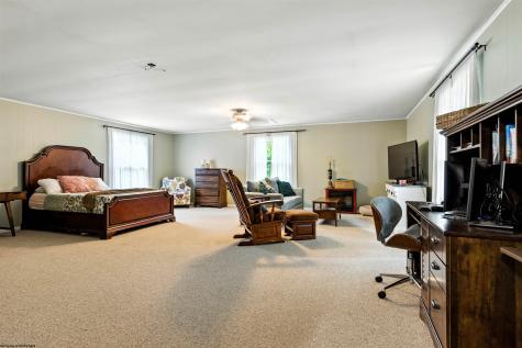 41 Chardonnay Drive Morgantown WV 26508-9313