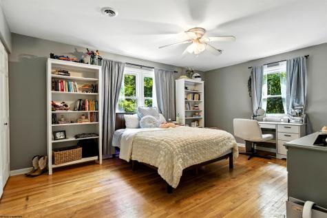 41 Chardonnay Drive Morgantown WV 26508-9313