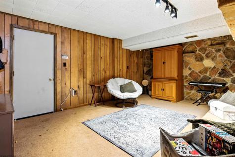 41 Chardonnay Drive Morgantown WV 26508-9313