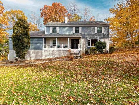 41 Chardonnay Drive Morgantown WV 26508-9313